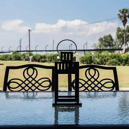 White Blossom #fourka Nyaraló